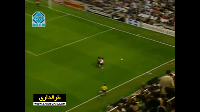 پلی به گذشته - پیروزی 4-1 والنسیا مقابل بارسلونا (لیگ قهرمانان اروپا - 2000/5/2) / فیلم